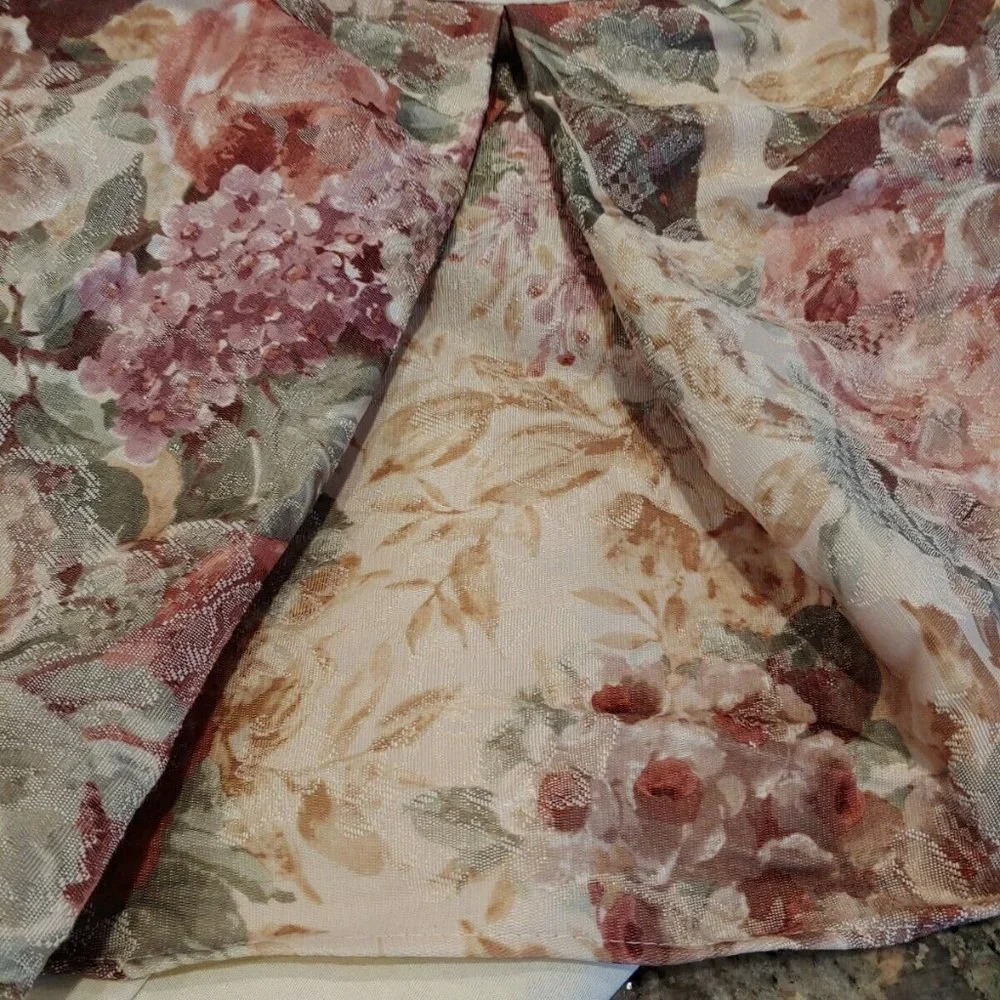 Croscill Cotswold Cinnamon Floral Damask Bed Skirt 13